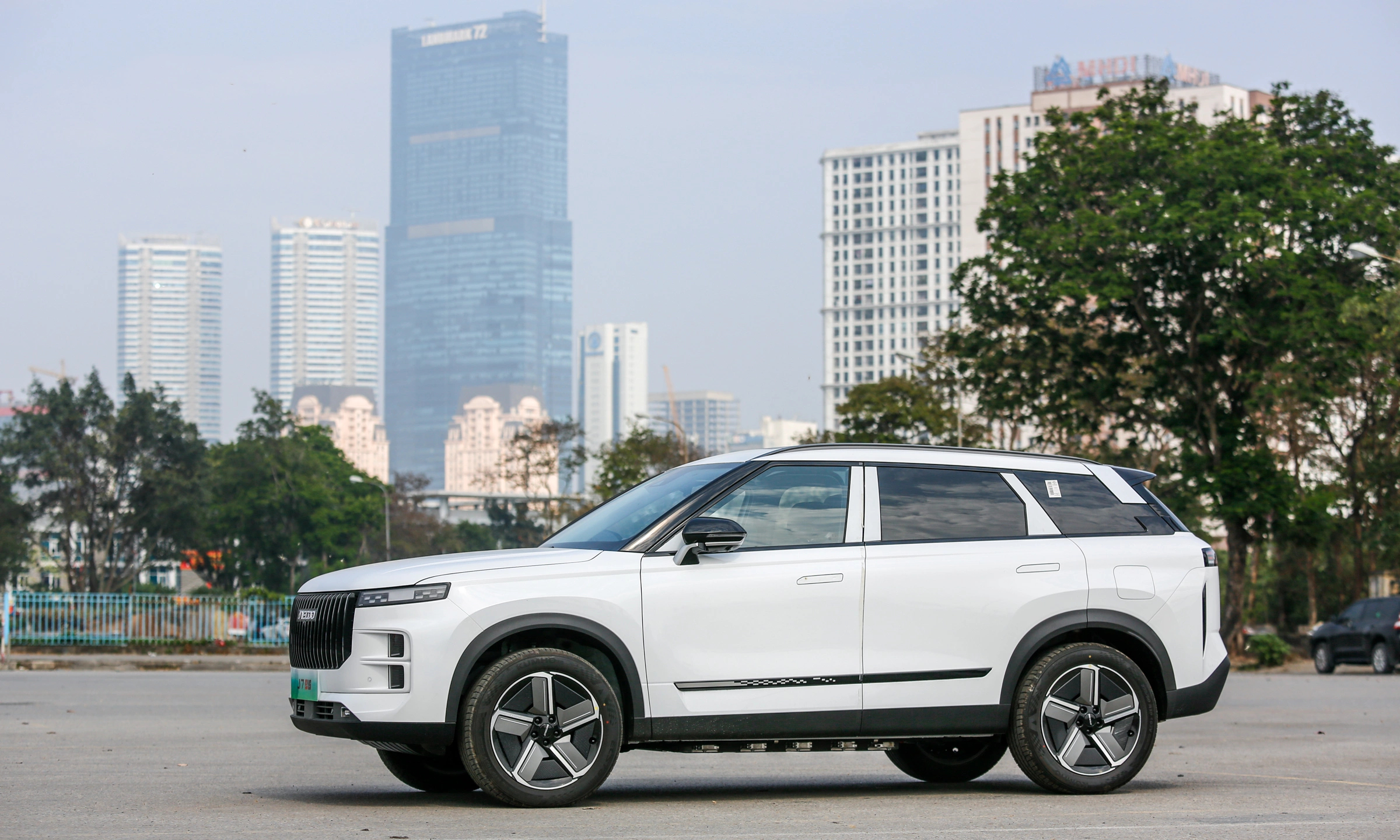 J7 PHEV - Ảnh 3